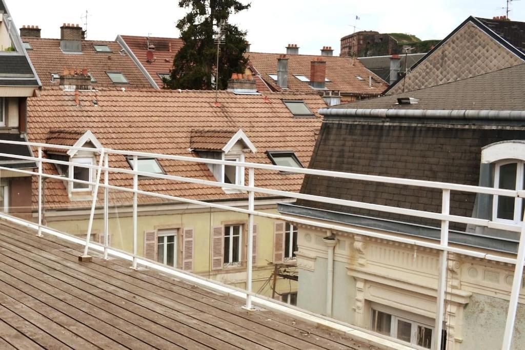 Appartement-Terrasse Parking Prive Meuble De Tourisme 4 Etoiles Belfort Eksteriør bilde