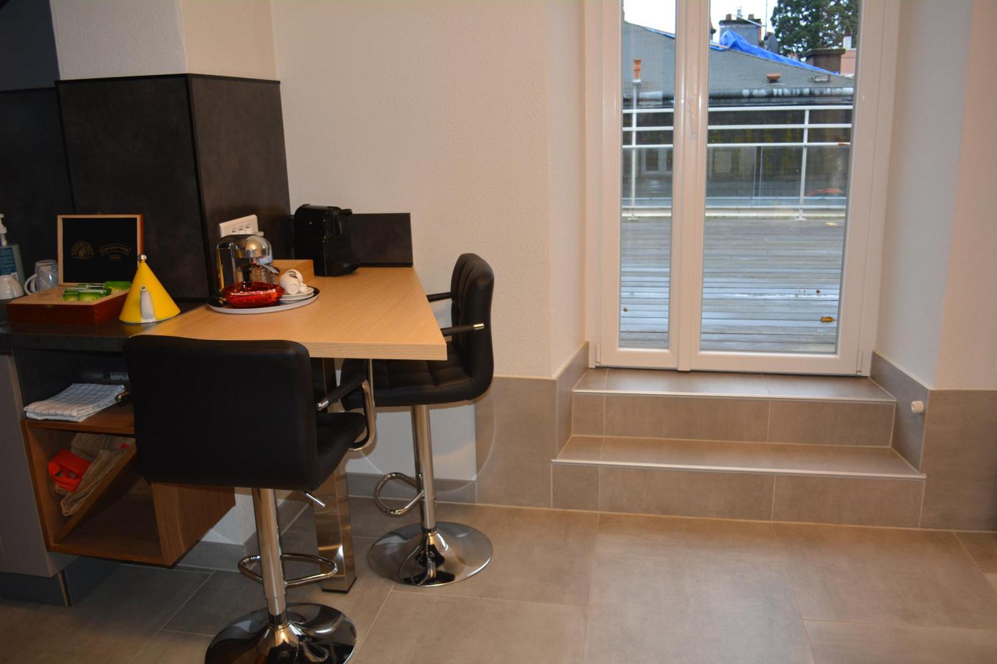 Appartement-Terrasse Parking Prive Meuble De Tourisme 4 Etoiles Belfort Eksteriør bilde