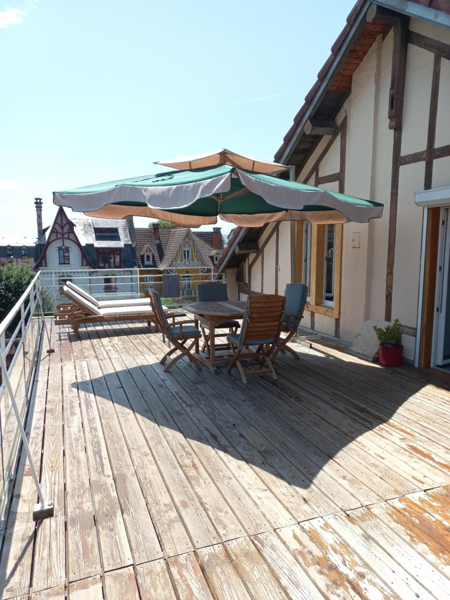 Appartement-Terrasse Parking Prive Meuble De Tourisme 4 Etoiles Belfort Eksteriør bilde