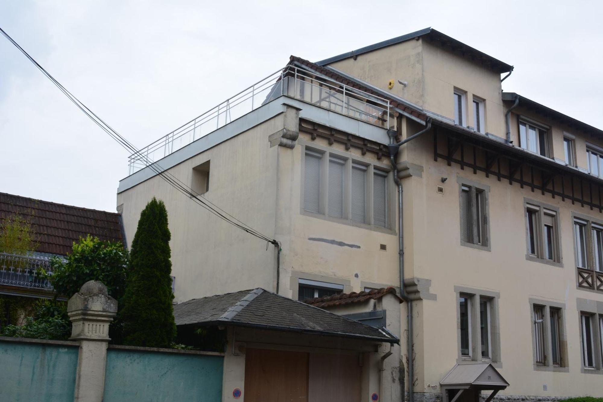 Appartement-Terrasse Parking Prive Meuble De Tourisme 4 Etoiles Belfort Eksteriør bilde